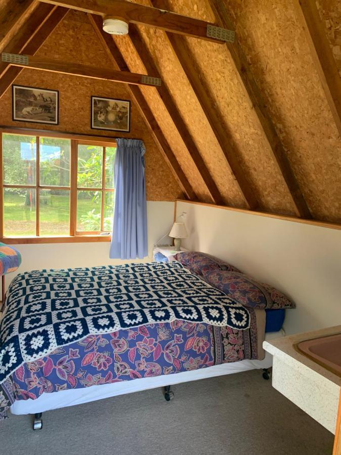 Strahan Backpackers المظهر الخارجي الصورة
